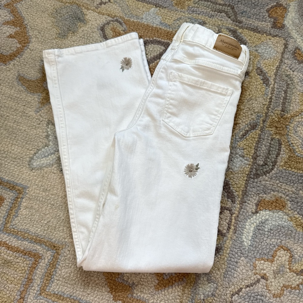 Abercrombie & Fitch cream wide Leg Jeans